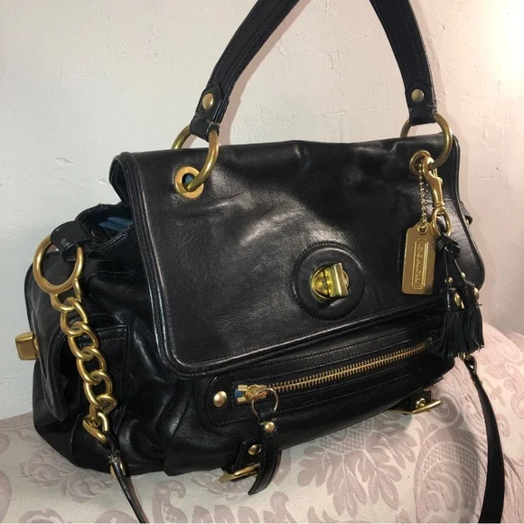 Coach, Sydney satchel with shoulder in black - Picture 12 of 16